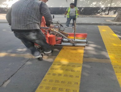 中山中山专业道路划线施工